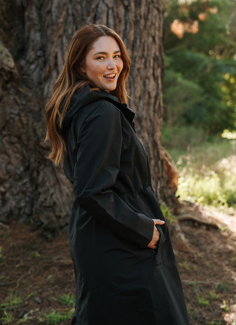AmbleOutdoorsWomensOverlandLongWaterproofJacketBlack.jpg