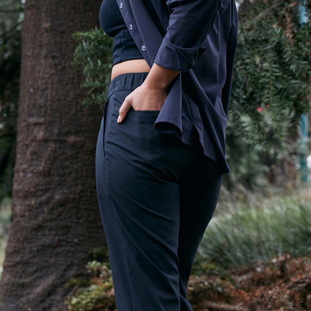 Amble_Outdoors_Pants_Sundial_Pockets.jpg