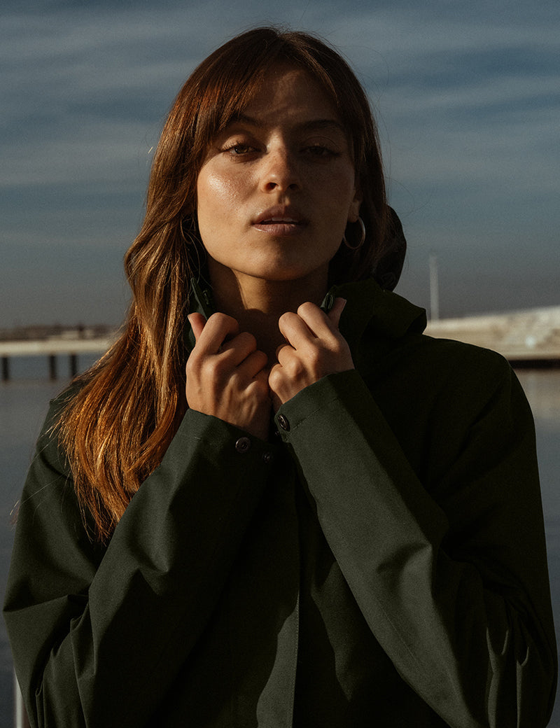 OverlandRainJacketEucalyptusGreen_ceb0019f-7a07-4e7b-abd1-c0ae55ac739e.jpg