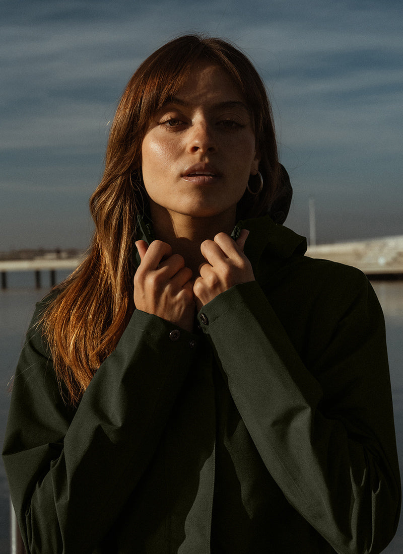 OverlandRainJacketEucalyptusGreen_ceb0019f-7a07-4e7b-abd1-c0ae55ac739e.jpg