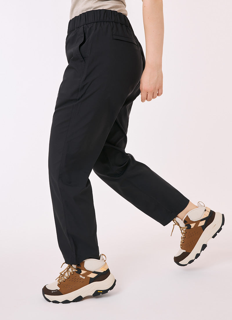 SundialPantsBlack_23ef1fe2-9025-401f-a869-1679ff9ec101.jpg